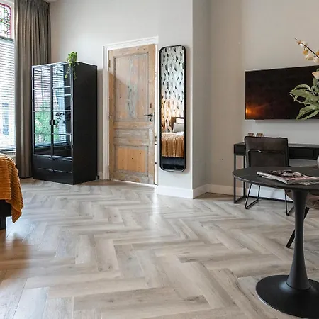 Center Poppodium 013 Stadsvilla * Tilburg