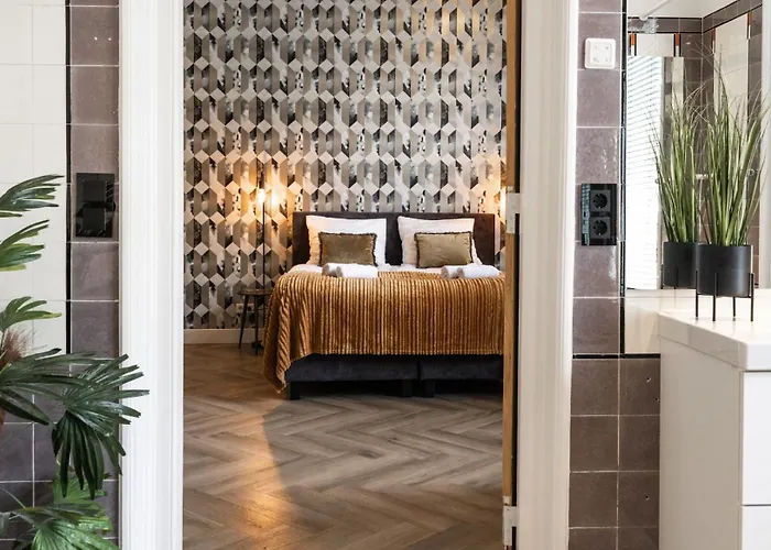 Center Poppodium 013 Stadsvilla Willa *